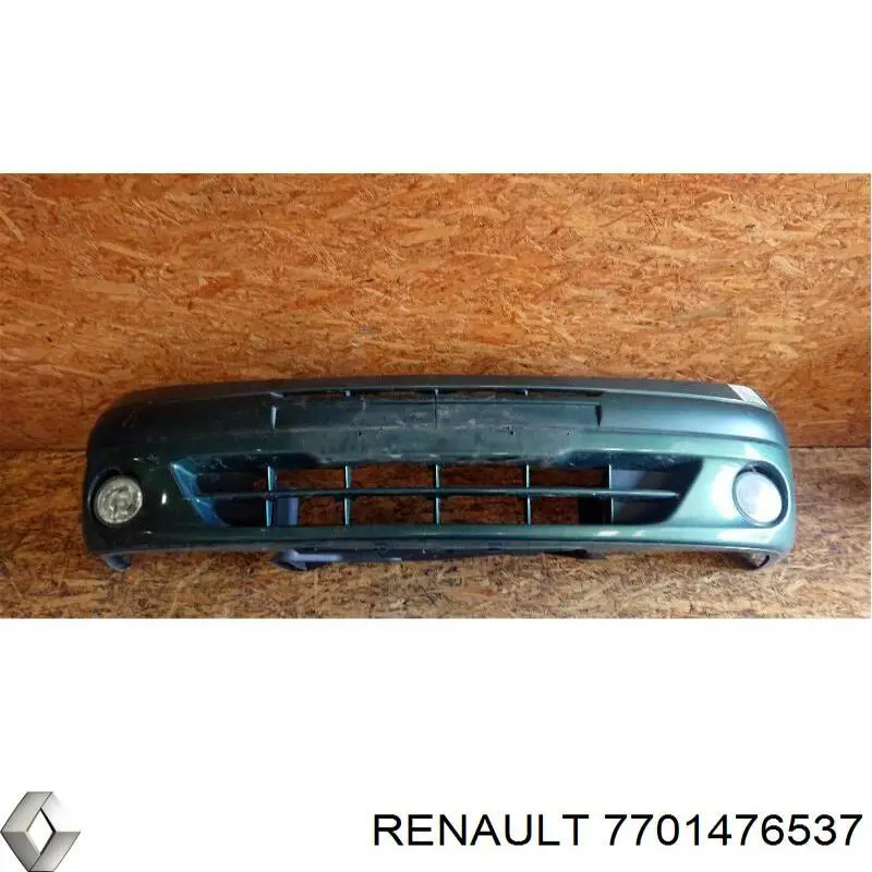7701476537 Renault (RVI) Бампер передній в зборі