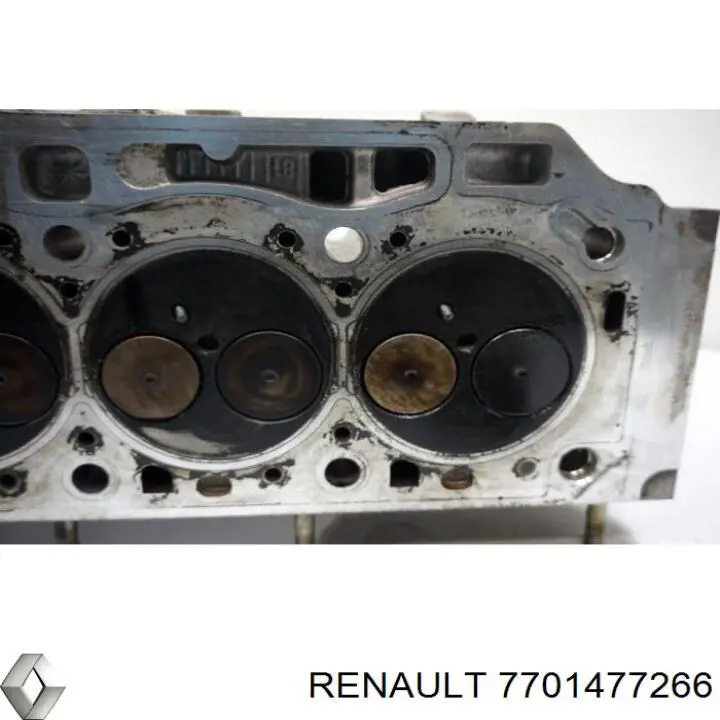 7701477266 Renault (RVI) Головка циліндрів