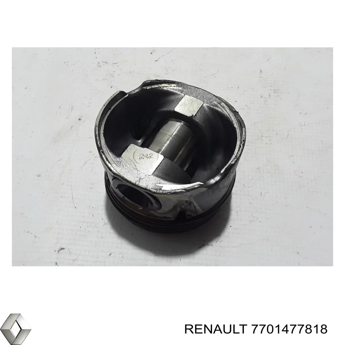7701477818 Renault (RVI) поршень в комплекті на 1 циліндр, std