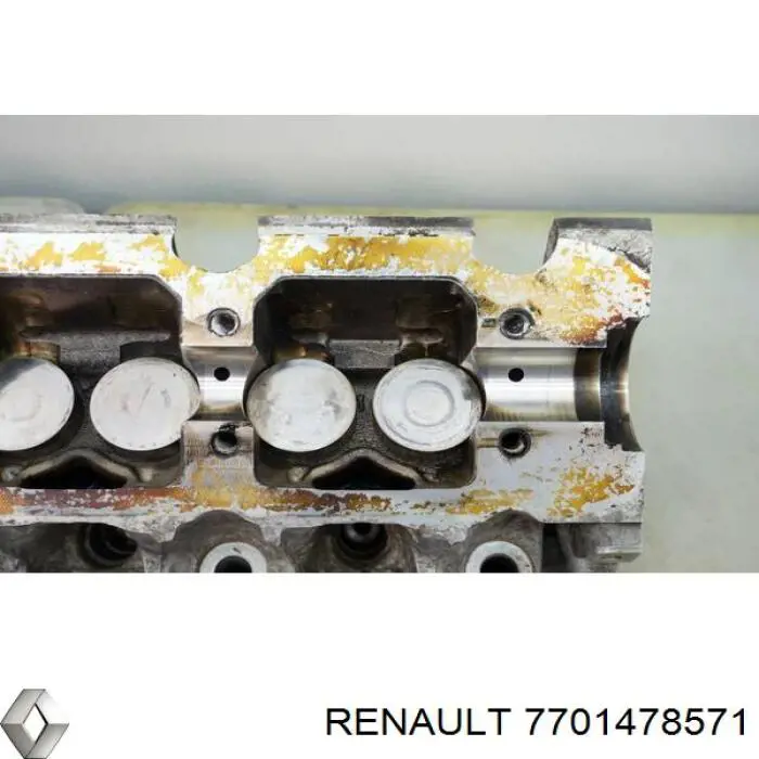 7701478571 Renault (RVI) головка блока циліндрів (гбц)