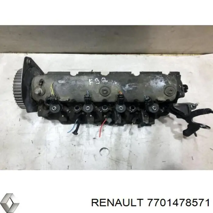 Купити 7701478571 Renault (RVI) Головка блоку