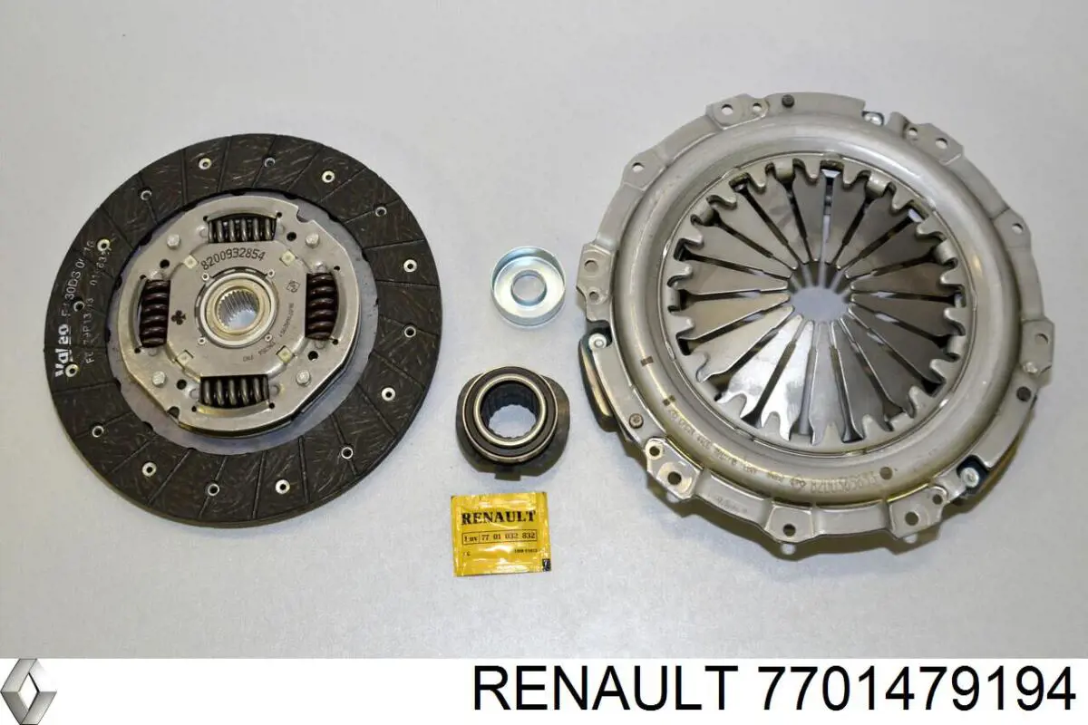 Купити 7701479194 Renault (RVI) Комплект зчеплення (диск, корзина, підшипник)