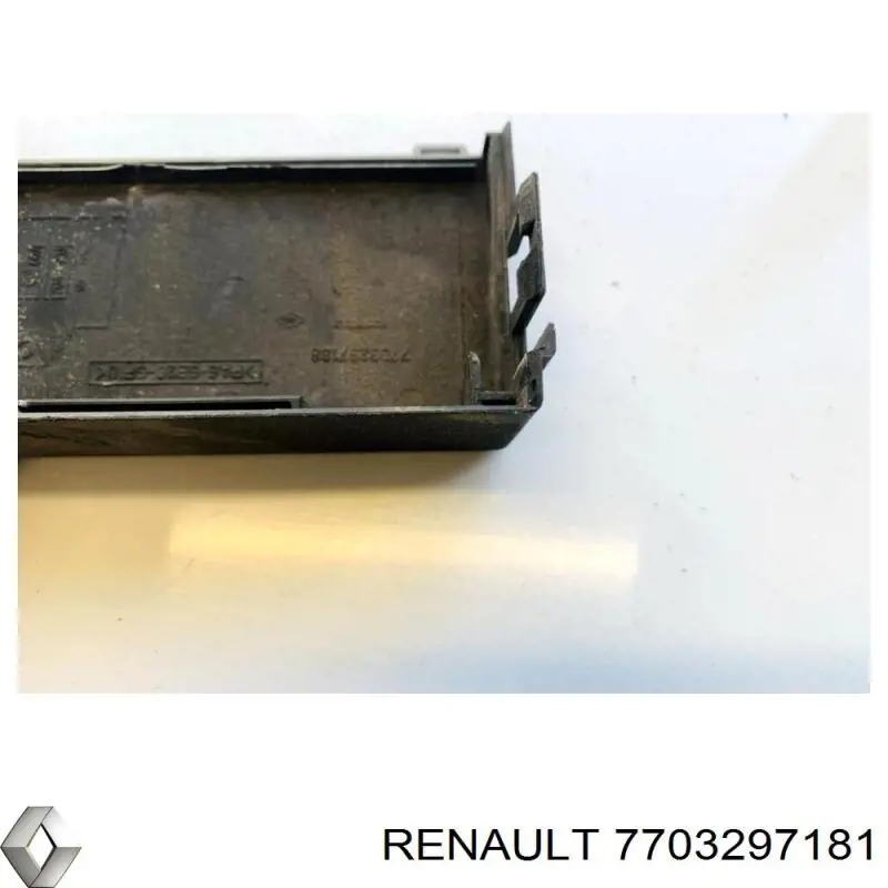  7703297181 Renault (RVI)