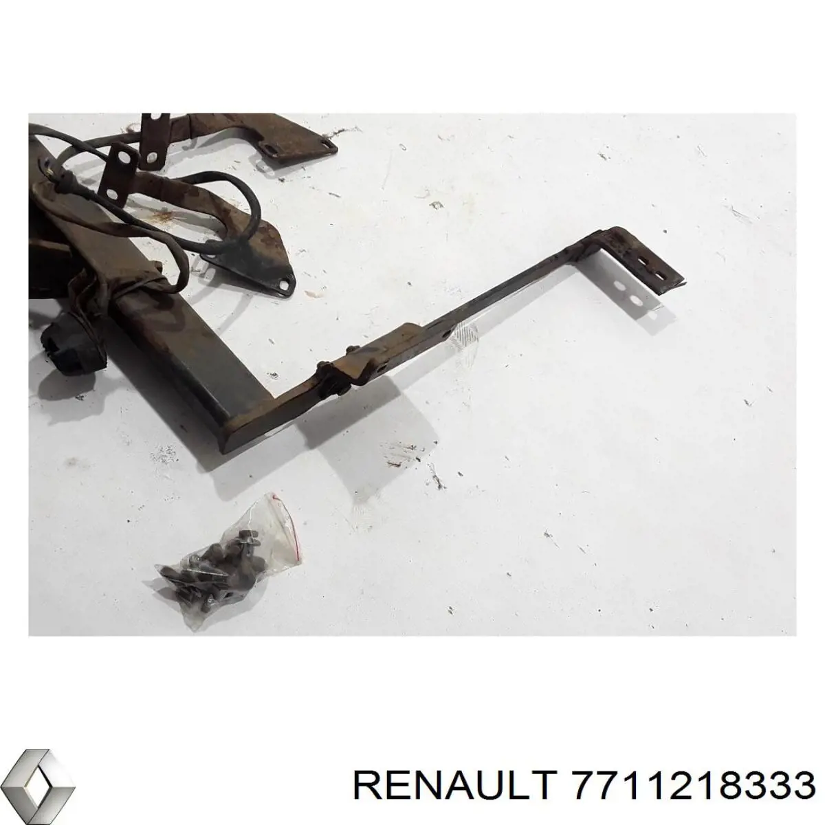 7711218333 Renault (RVI) 