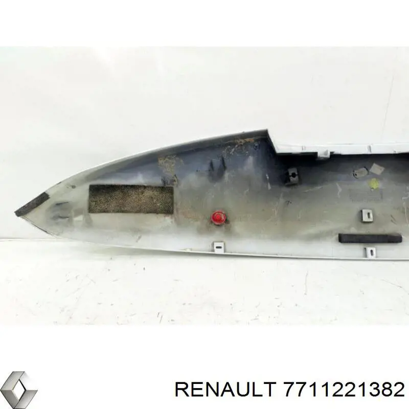  7711221382 Renault (RVI)