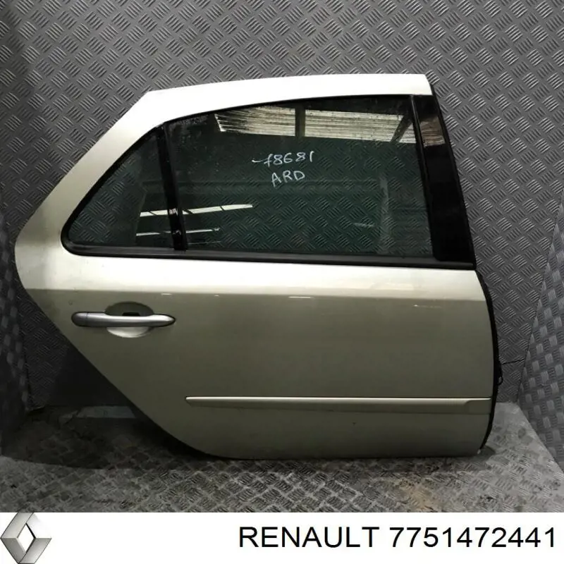 Двері задні, праві Renault Laguna 2 (BG0) (Рено Лагуна)
