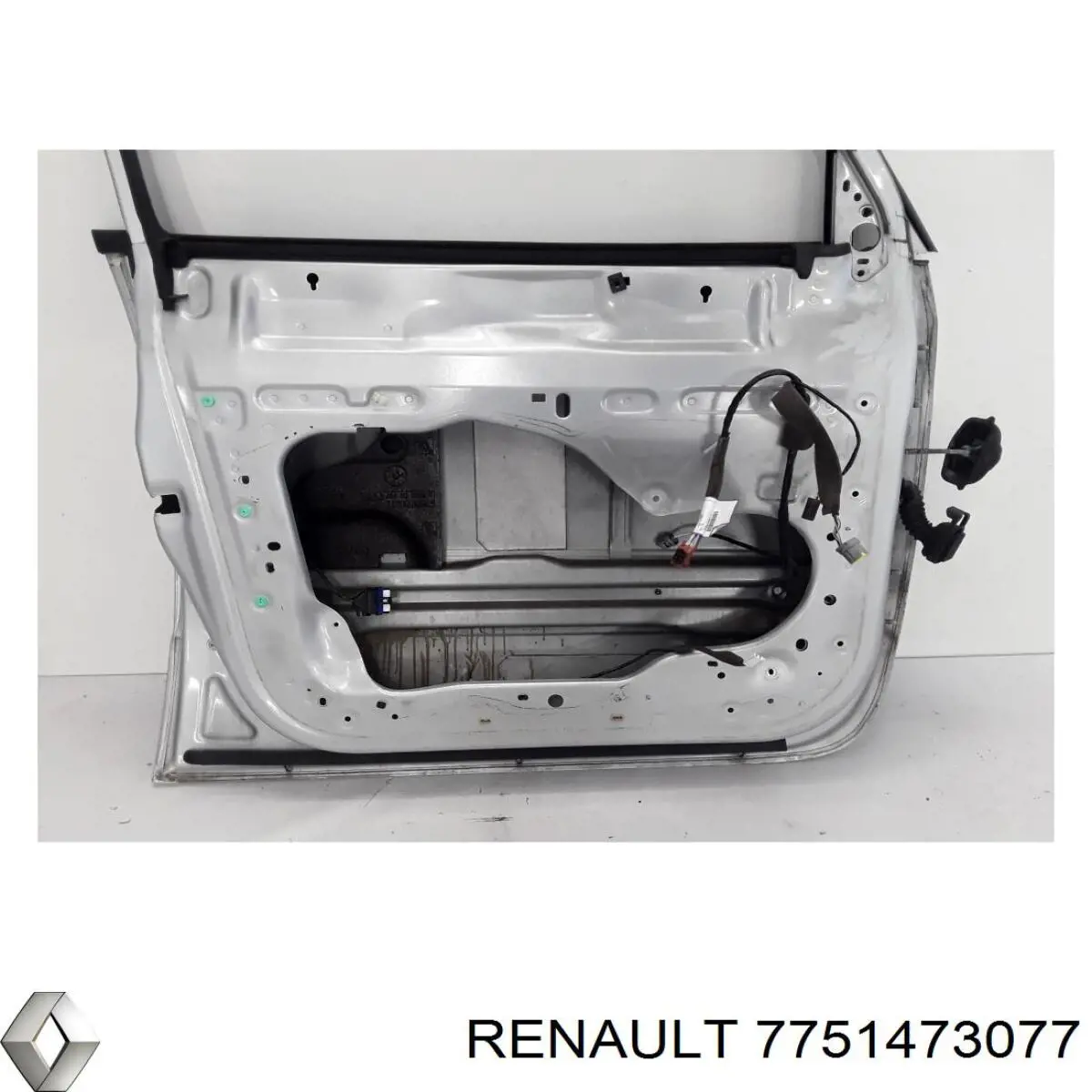 Двері передні, ліві Renault (RVI) 7751473077 ціна, від 38.05 USD