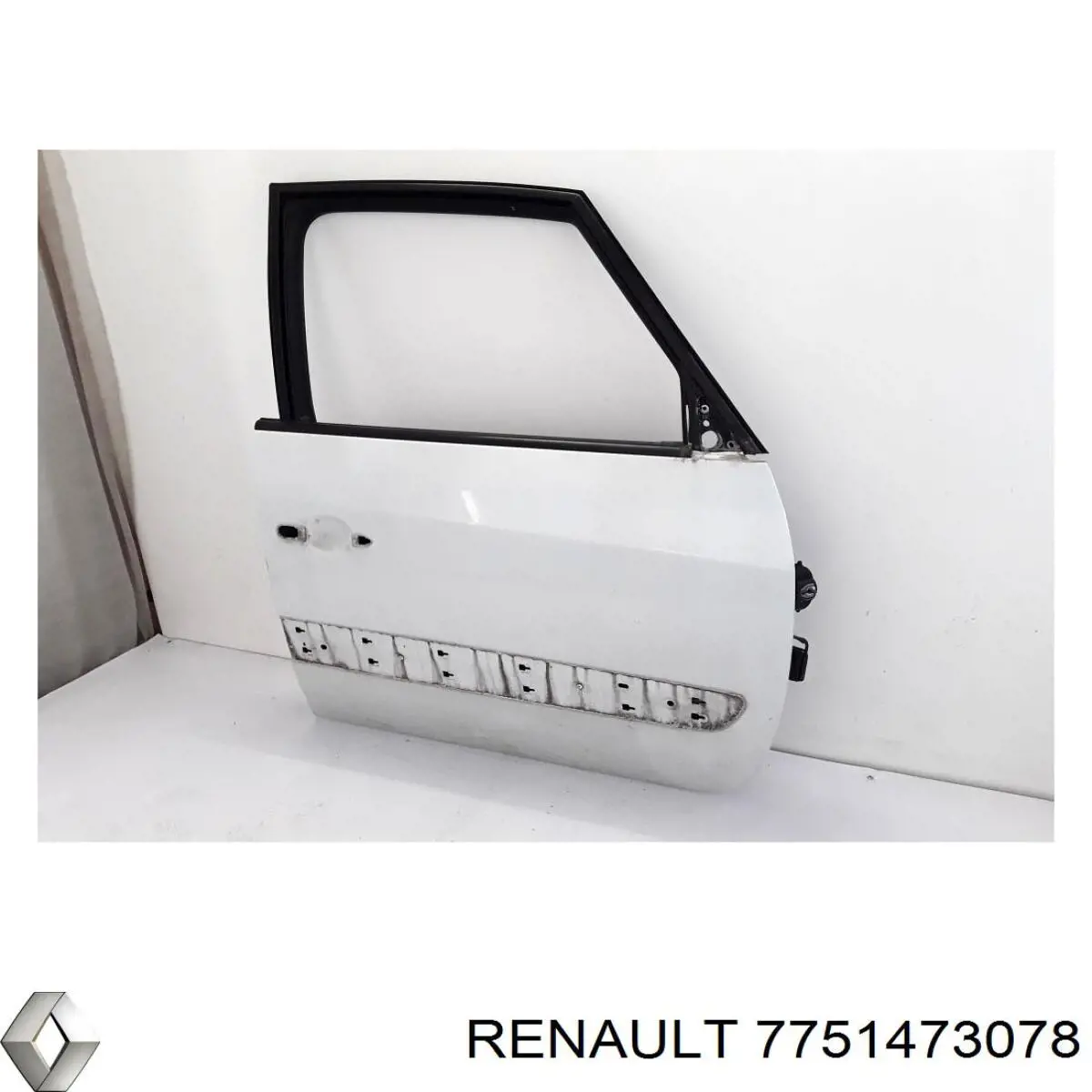 Купити 7751473078 Renault (RVI) Двері праві передні