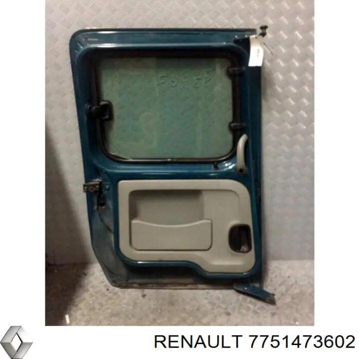 7751473602 Renault (RVI) двері бічні (зсувні, ліва)