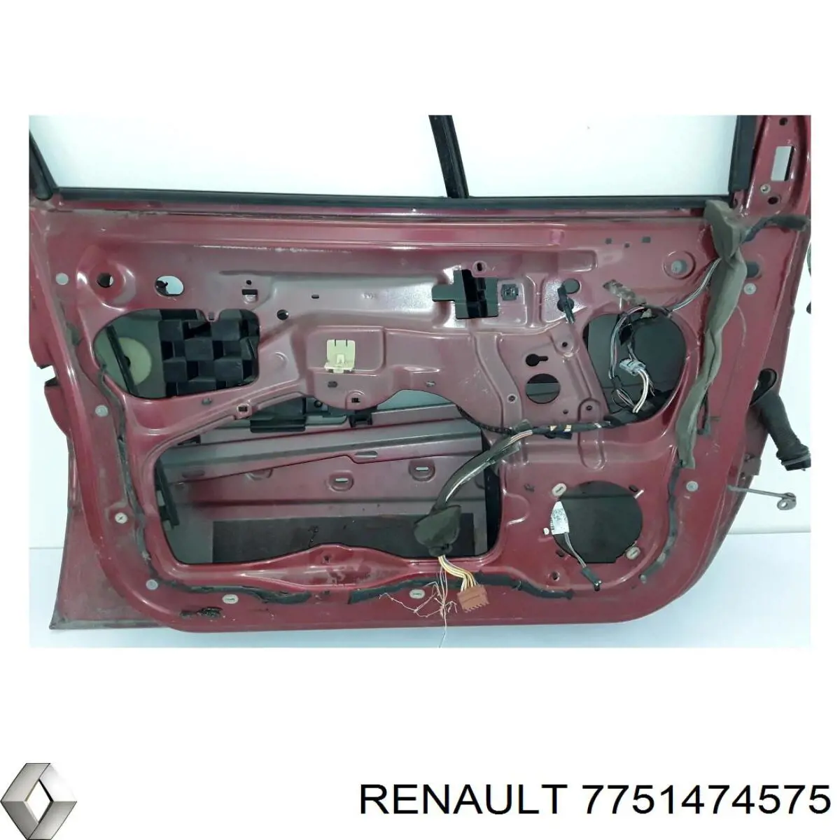 Купити 7751474575 Renault (RVI) Двері кабіни
