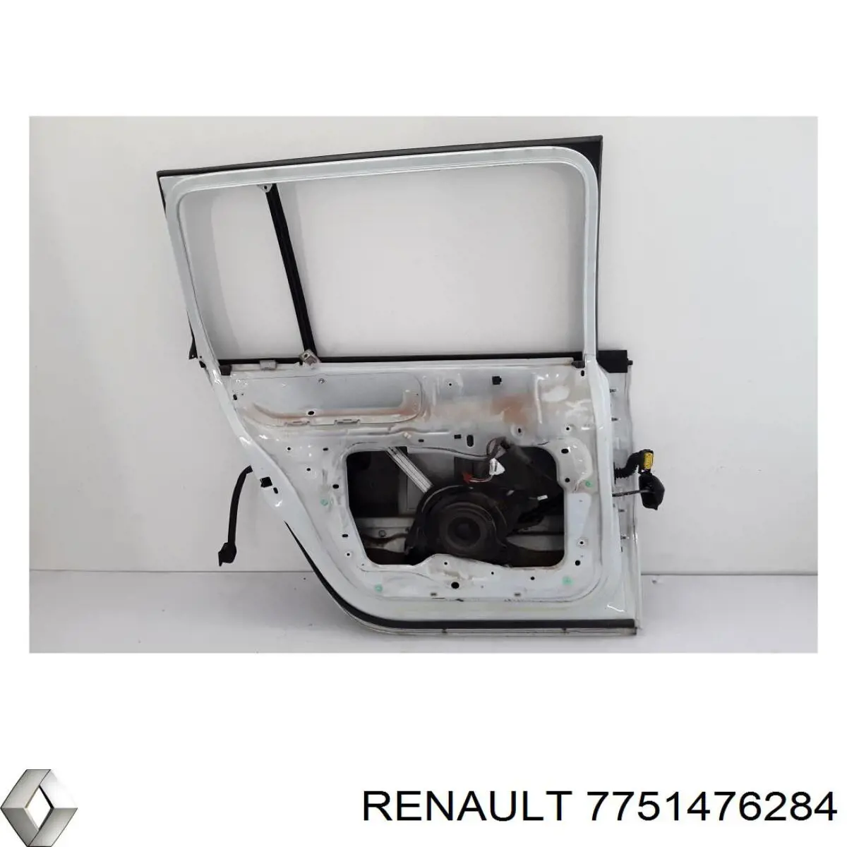 Двері задні Renault (RVI) 7751476284 ціна, від 45.10 USD