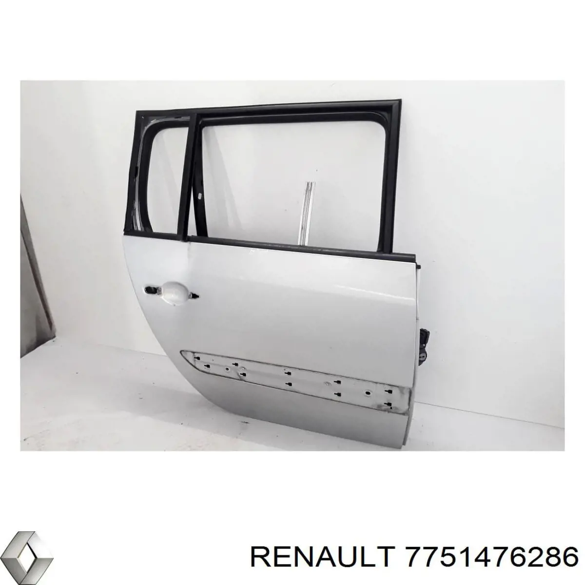 Купити 7751476286 Renault (RVI) Двері задні, праві
