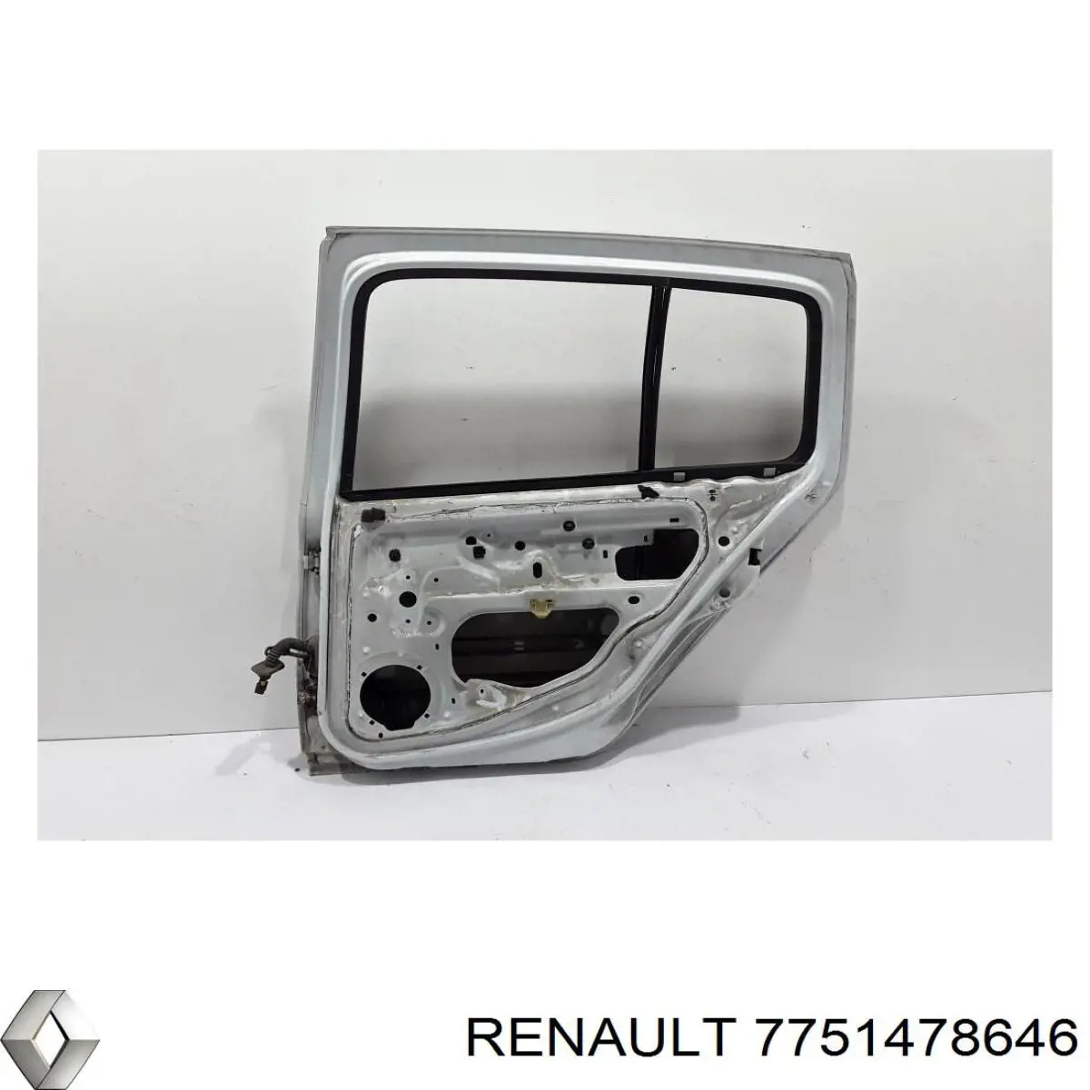 Двері задні, праві Renault (RVI) 7751478646 ціна, від 126.83 USD