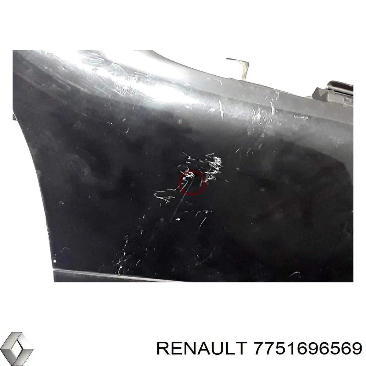  Крило переднє праве Renault Megane 1