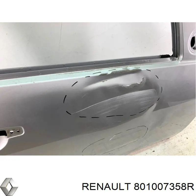 Двері праві передні 801007358R Renault (RVI)