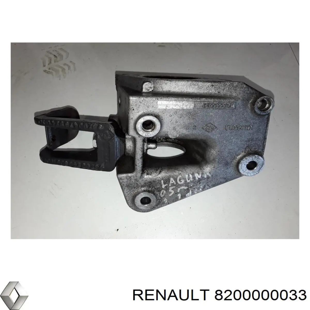  8200000033 Renault (RVI)