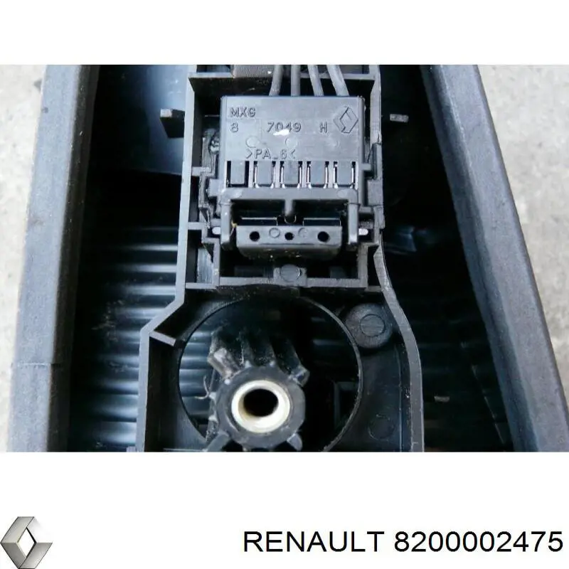 Ліхтар задній лівий, внутрішній 8200002475 Renault (RVI)