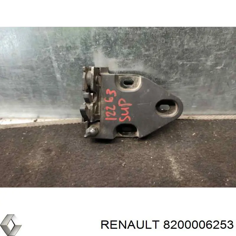 Купити 8200006253 Renault (RVI) Замок задньої правої двостулкової двері, верхній