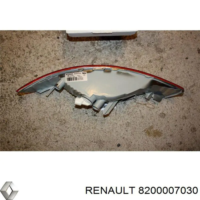 8200007030 Renault (RVI) вказівник повороту правий