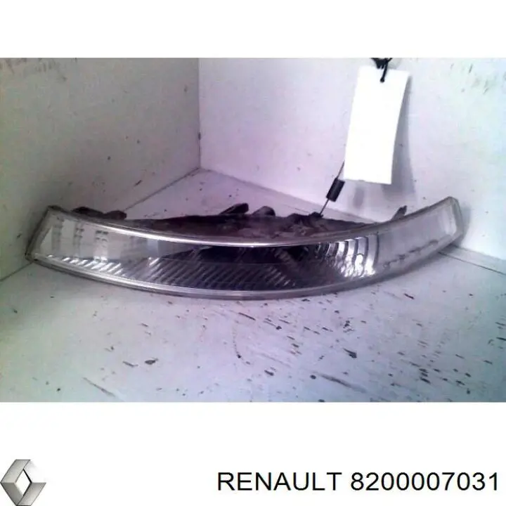 Вказівник повороту лівий 8200007031 Renault (RVI)