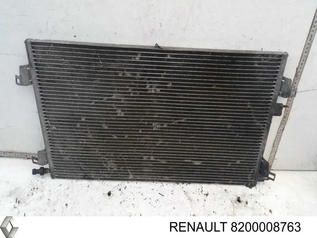 Конденсатор кондиціонера Renault (RVI) 8200008763 ціна, від 69.68 USD