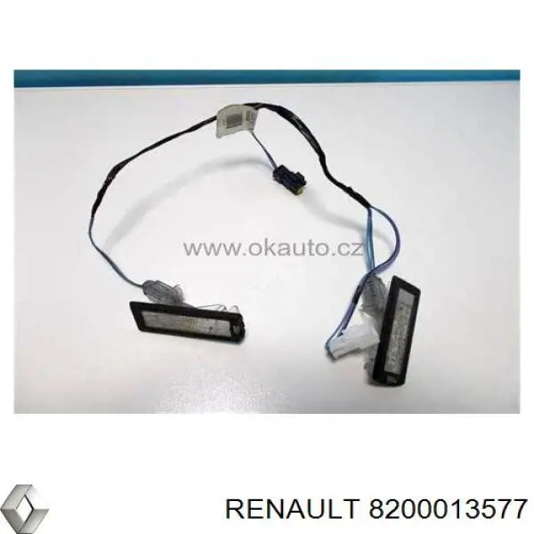 Купити 8200013577 Renault (RVI) Ліхтар підсвічування заднього номерного знака