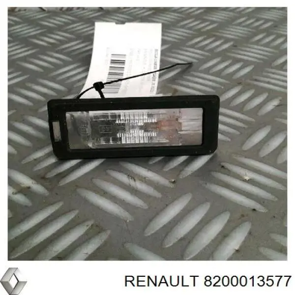 Ліхтар підсвічування заднього номерного знака Renault (RVI) 8200013577 ціна, від 9.55 USD