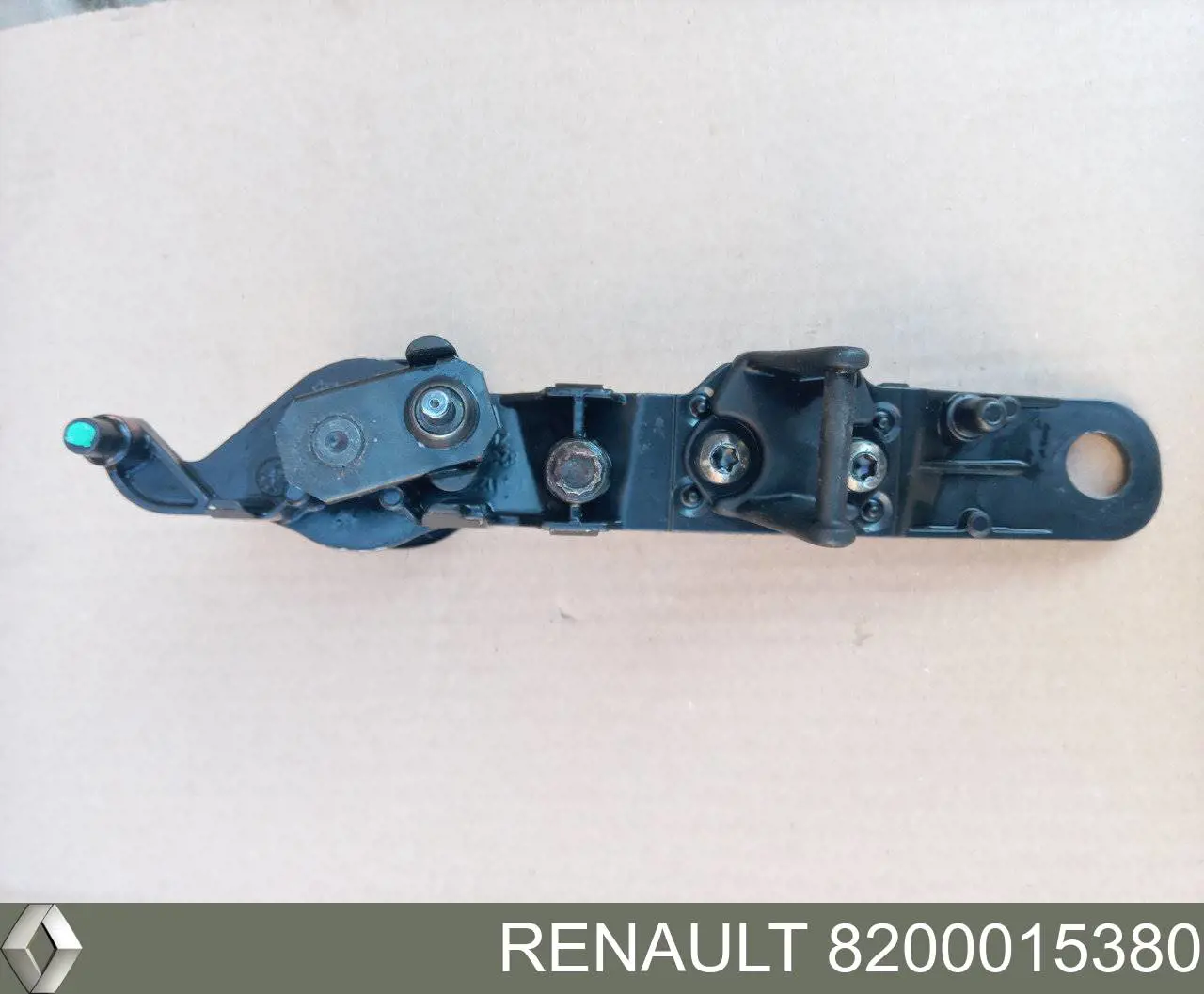 Купити 8200015380 Renault (RVI) Механізм склоочисника заднього скла
