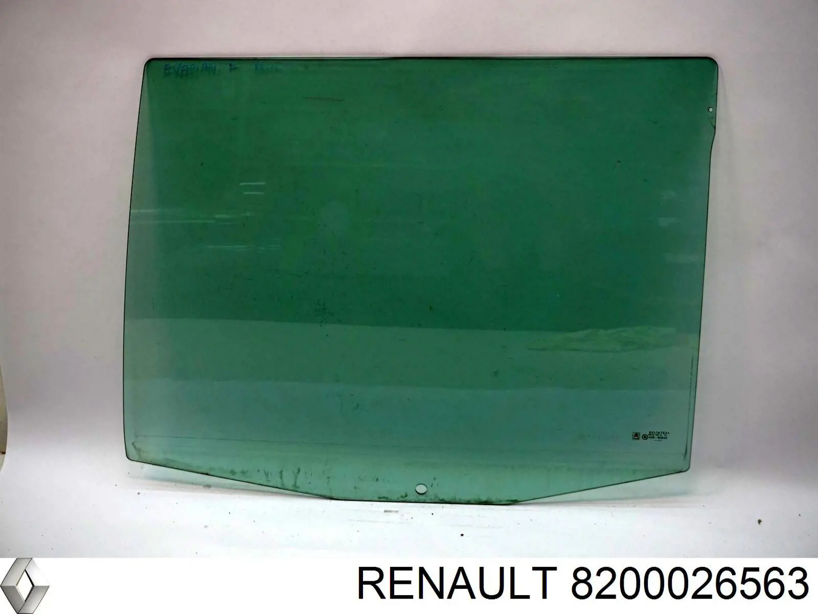 Купити 8200026563 Renault (RVI) Скло задніх дверей, правих