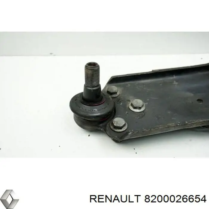 Важіль передньої підвіски нижній, лівий 8200026654 Renault (RVI)
