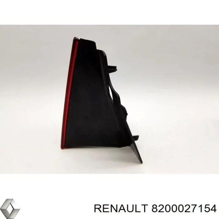 Ліхтар заднього бампера, правий 8200027154 Renault (RVI)