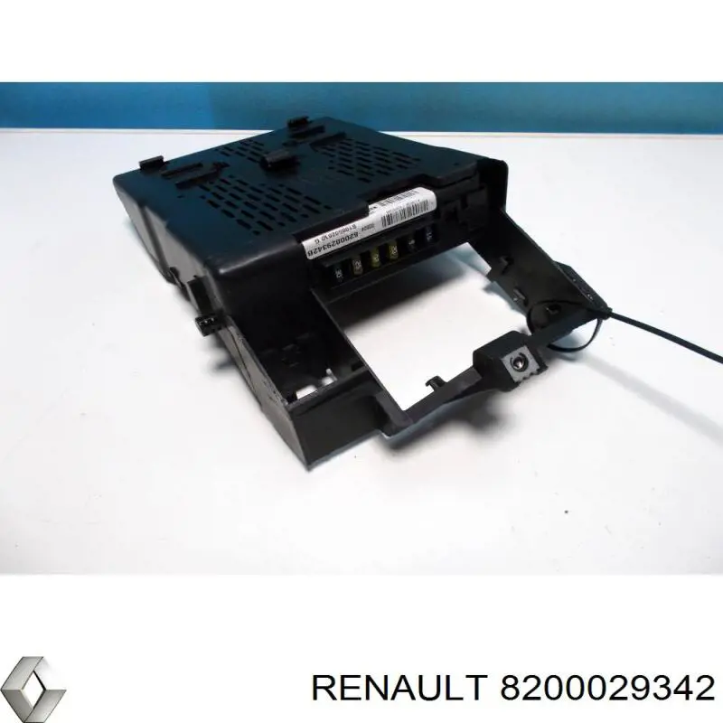 Купити 8200029342 Renault (RVI) Корпус запобіжників