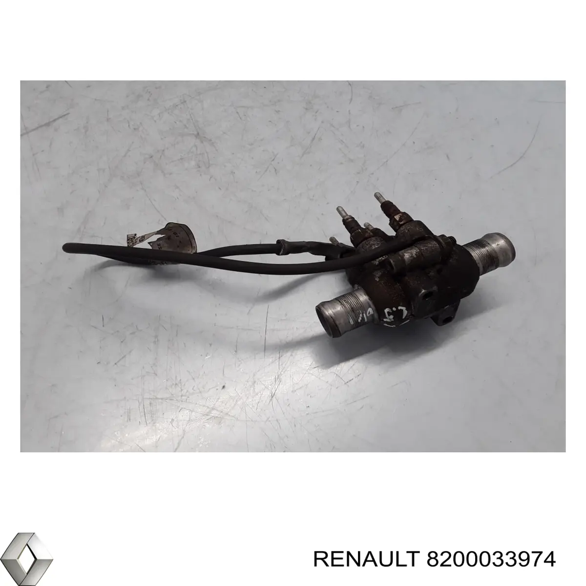 Електропідігрівач охолоджуючої рідини 8200033974 Renault (RVI)