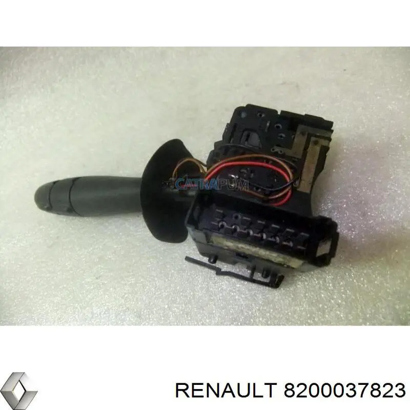 8200037822 Renault (RVI) Екран двигуна