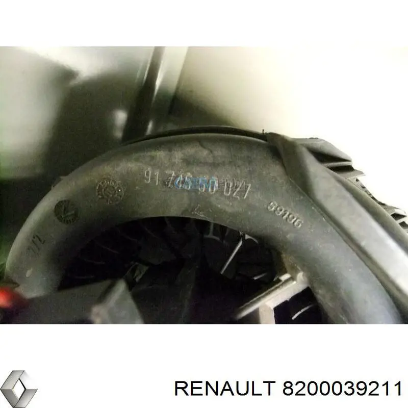 Купити 8200039211 Renault (RVI) Електродвигуни (електродвигун обігрівача) або розетка причепа штепсельная