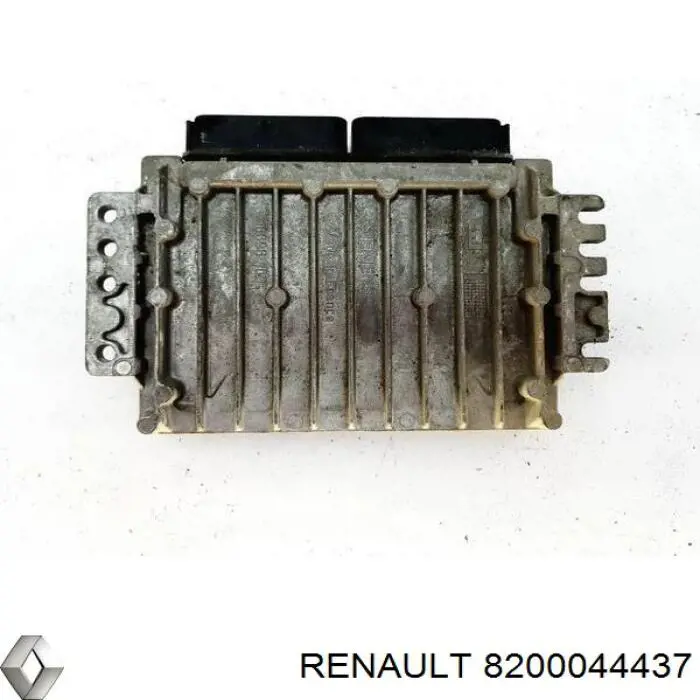 Електронний блок керування двигуном 8200044437 Renault (RVI)