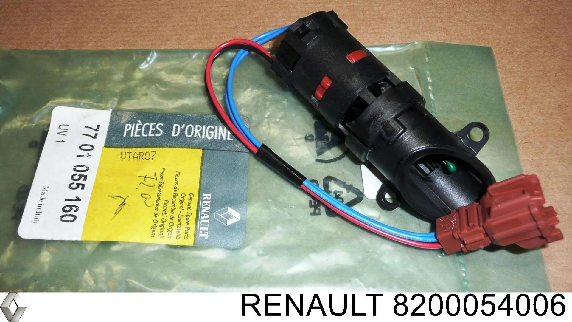 Важіль передньої підвіски нижній, правий Renault (RVI) 8200054006 ціна, від 54.81 USD