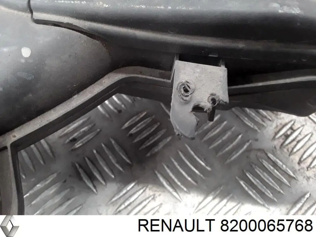 Елемент повітряного фільтра Renault (RVI) 8200065768 ціна, від 4.90 USD