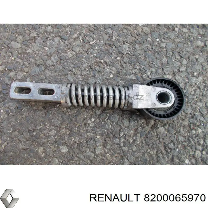 Купити 8200065970 Renault (RVI) Натягувач приводного ременя