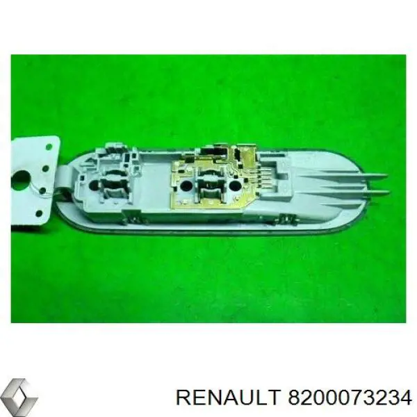 8200073234 Renault (RVI) плафон освітлення кабіни
