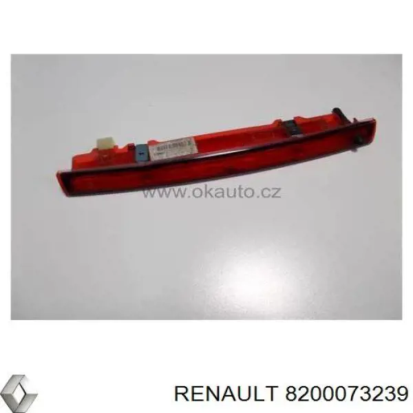 Задній стоп 8200073239 Renault (RVI)