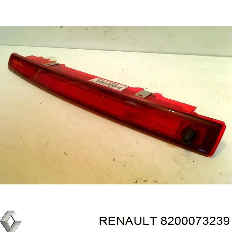 8200073239 Renault (RVI) Стоп-сигнал заднього скла