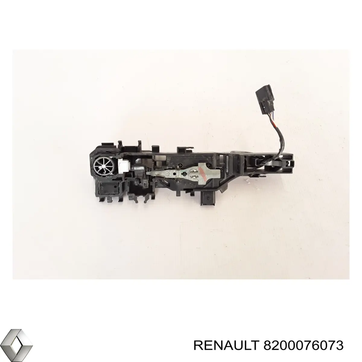 Тримач зовнішньої ручки дверей, передньої лівої Renault (RVI) 8200076073 ціна, від 19.00 USD