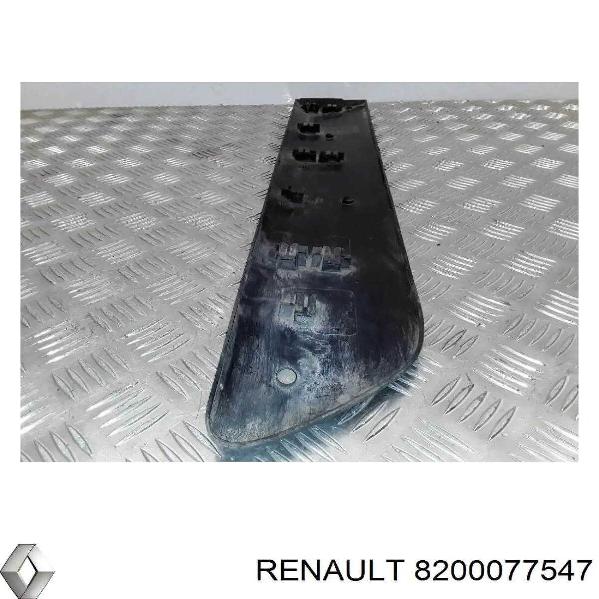 Молдинг задніх лівих дверей Renault (RVI) 828214699R ціна, від 2.82 USD