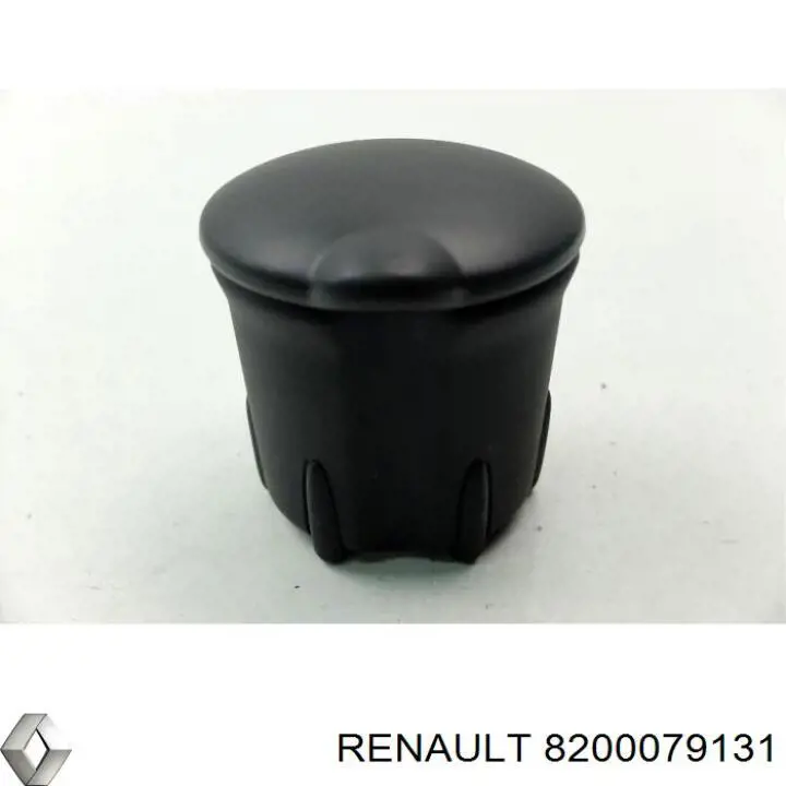 8200079131 Renault (RVI) Попільничка приладової панілі "торпедо"