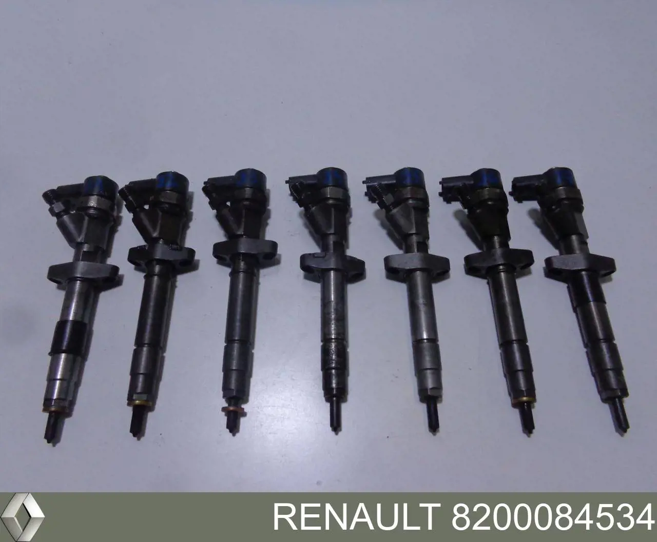 Купити 8200084534 Renault (RVI) Форсунка дизельна в зборі, розпилювач + тримач