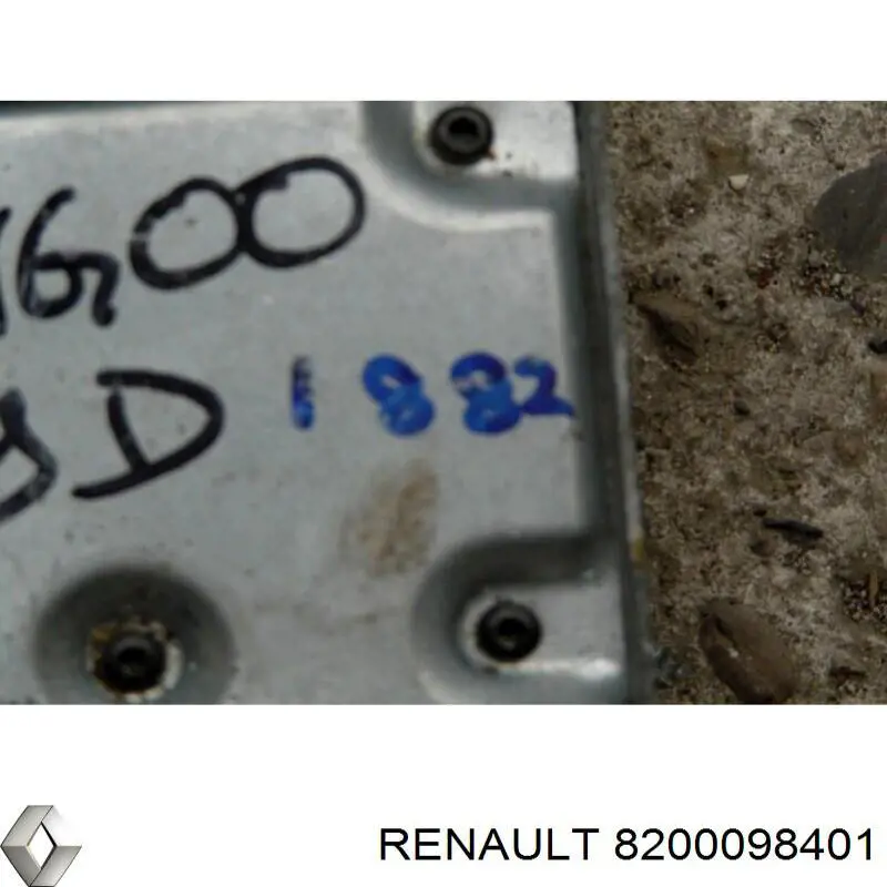 Купити 8200098401 Renault (RVI) Модуль-процесор керування подушки безпеки