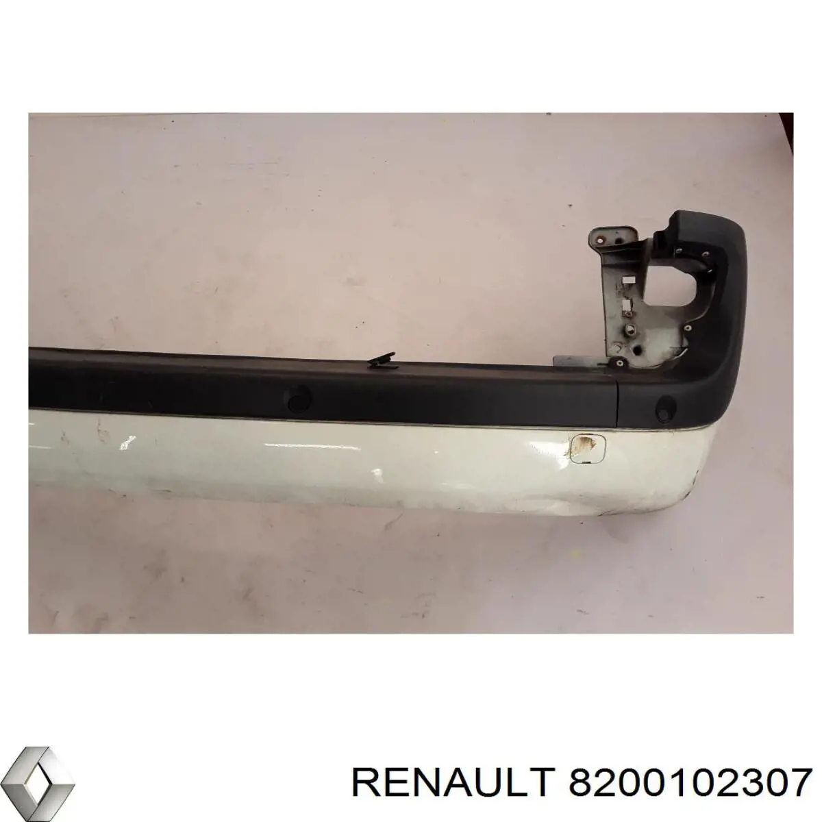 8200102307 Renault (RVI) Буфер (бампер) задній