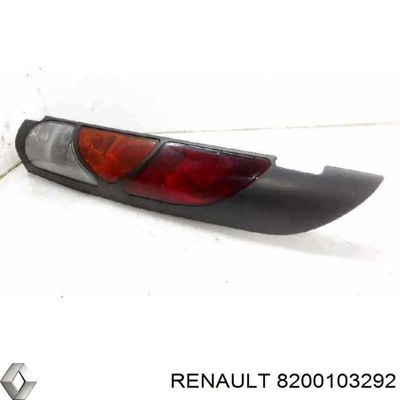 8200103292 Renault (RVI) Ліхтар задній правий