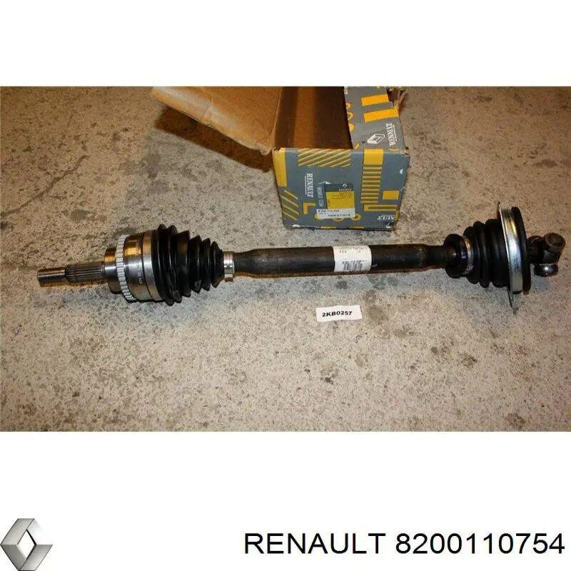 8200110754 Renault (RVI) піввісь (привід передня, ліва)